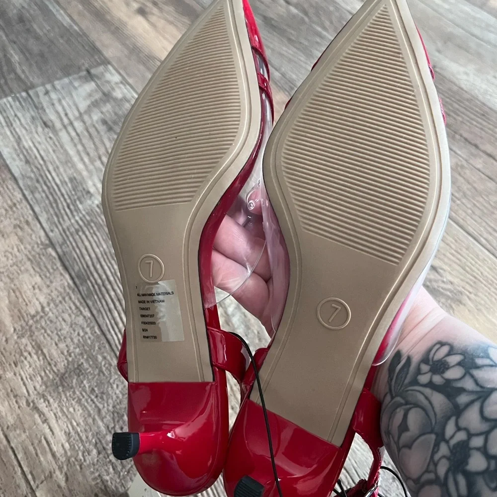 a new day Red Heels Pointed Toe - Picture 6 of 6